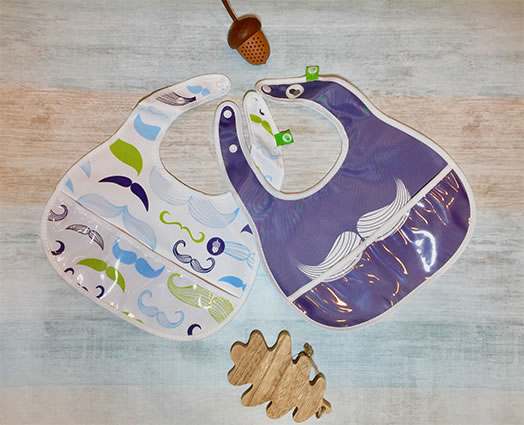 Babero Plástico/comer